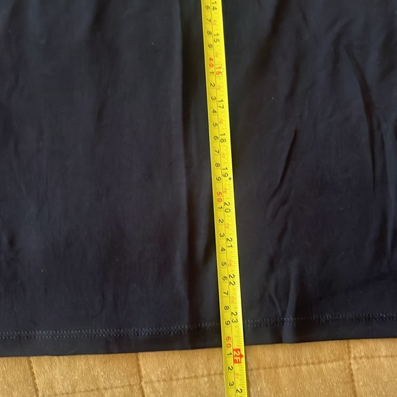 Calvin Klein | Black | Size Large | vneck - Picture 4 of 6